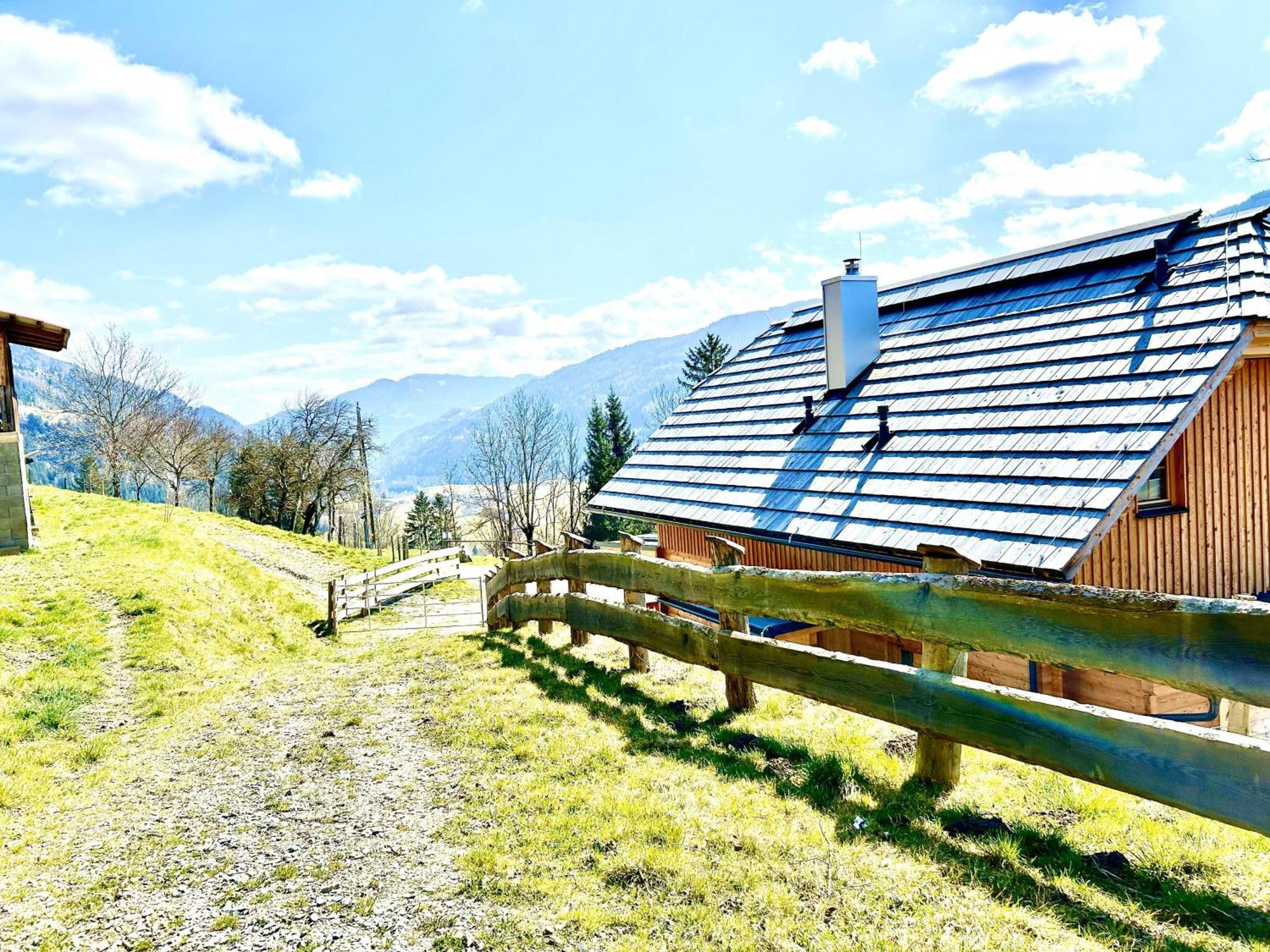 Laerchenhaus ,,Unterer Brodl" Villa Sankt Peter am Kammersberg Exterior foto